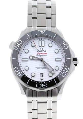Omega Seamaster Diver 300M Master 42mm Steel Case White Dial Steel Bracelet 210.30.42.20.04.001